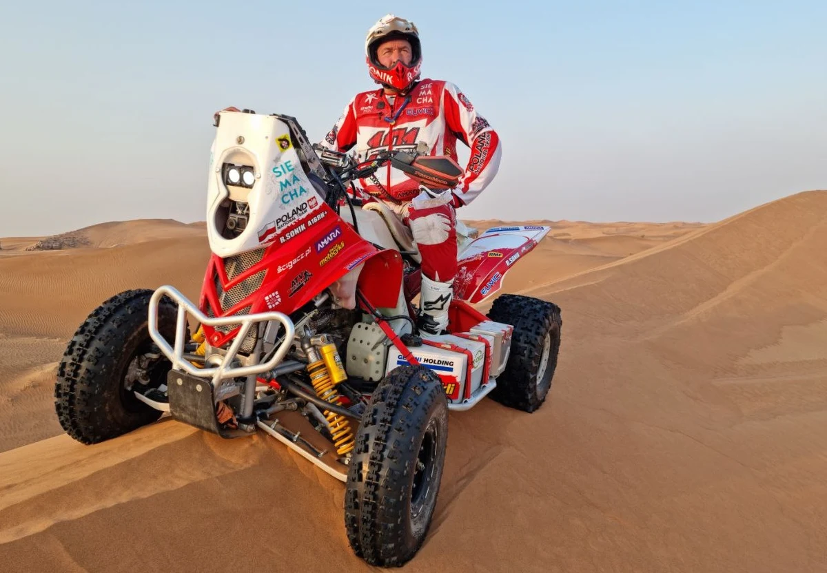 Rafał Sonik wystartuje w Abu Dhabi Desert Challenge już po raz dziesiąty. Jednocześnie będzie to dla niego 50. rajd Pucharu Świata w dwunastoletniej historii startów. 