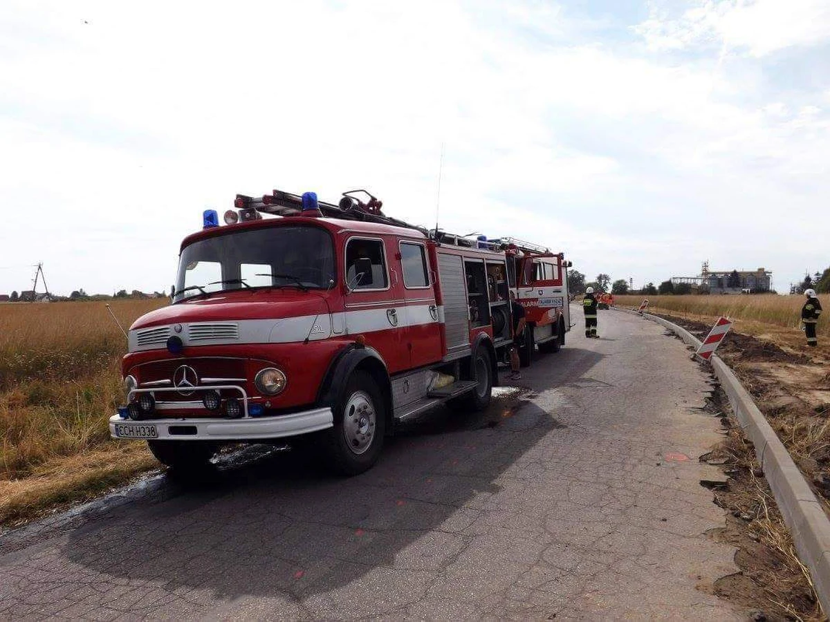 Na co dzień gaszą pożary i ratują ofiary wypadków, a dziś sami proszą o pomoc. Strażacy ochotnicy z Brzozowa zbierają pieniądze na nowy wóz – teraz jeżdżą 40-letnią, niemal zabytkową maszyną. Dostali rządowe dofinansowanie, ale muszą do niego dołożyć jeszcze 300 tysięcy złotych.