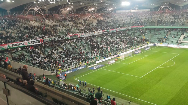 Legia Warszawa przegrała w niedzielnym meczu ligowym ze Stalą Mielec 1-3 (1-2). Była to szósta kolejna porażka "Wojskowych" w tych rozgrywkach. Poprzednio tak niechlubną serię klub zaliczył... w 1950 roku.
