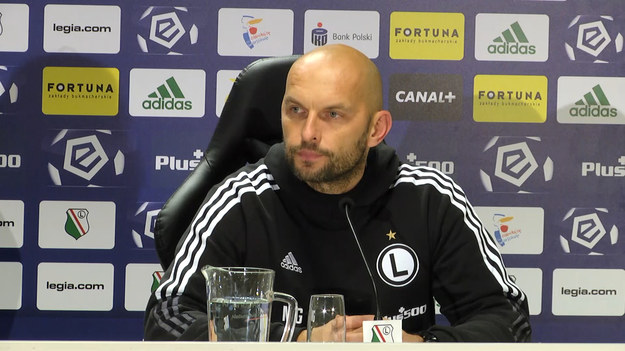- Klub musi podjąć szereg działań, żeby Legia się podźwignęła z tego dołka - powiedział po meczu Legia-Stal Mielec 1-3 trener "Wojskowych" Marek Gołębiewski.