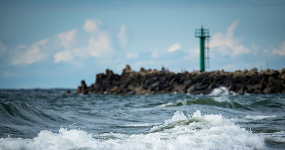​Instytut Meteorologii i Gospodarki Wodnej (IMGW) wydał ostrzeżenie drugiego stopnia dla woj. pomorskiego przed wezbraniem z przekroczeniem stanów ostrzegawczych na Bałtyku Południowo-Wschodnim.