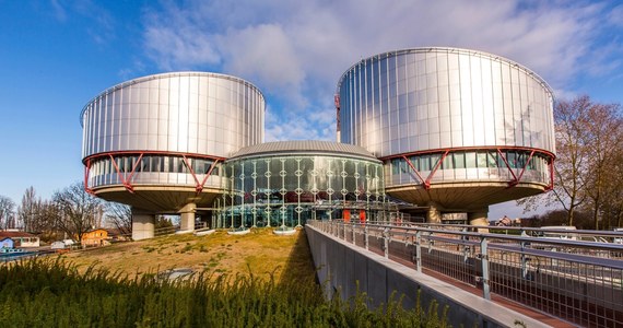 Polska musi podjąć szybkie działania w celu rozwiązania problemu braku niezależności Krajowej Rady Sądownictwa - orzekł w poniedziałkowym wyroku Europejski Trybunał Praw Człowieka w Strasburgu. 