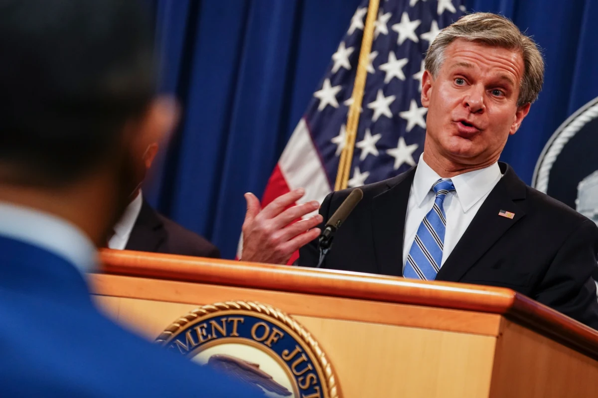 Amerykańska prokuratura postawiła zarzuty zatrzymanemu w Polsce 22-letniemu Ukraińcowi oraz pozostającemu na wolności 28-letniemu Rosjaninowi za atak ransomware na firmę Kaseya. Władze USA przechwyciły 6,1 mln dolarów zapłaconego okupu.