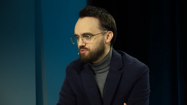 W najnowszym odcinku programu "Do jednej bramki" gośćmi Pawła Ciszka byli Paulina Czarnota-Bojarska, Dominik Guziak i Mateusz Święcicki. Dziennikarze rozmawiali m.in. o plebiscycie France Football na najlepszego piłkarza roku 2021. Czy Robert Lewandowski jako pierwszy Polak sięgnie po Złotą Piłkę?

"Do jednej bramki" w każdy poniedziałek NA ŻYWO o 12:00 w Interii i na platformie Polsat Box Go.