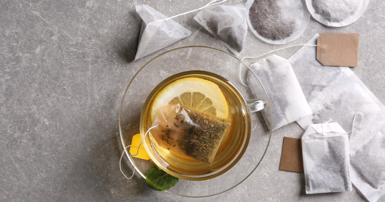 Tak nie wyrzucaj torebek po herbacie. Za karę podnoszą opłatę za śmieci