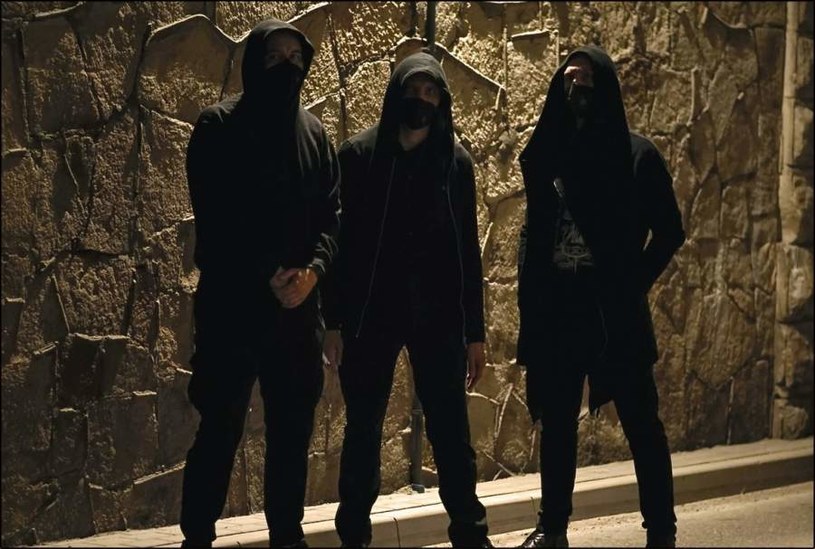 Blackmetalowe trio Zmarłym odlicza już dni do premiery pierwszego longplaya.
