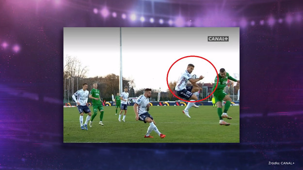 W 14. odcinku programu "Studio Ekstraklasa" gośćmi Sebastiana Staszewskiego byli Mariusz Lewandowski i Sławomir Peszko. Ekspert sędziowski Łukasz Rogowski wspomniał jak zawsze o kontrowersjach, które były w ostatniej kolejce. 

W każdym odcinku eksperci podsumowują najciekawsze wydarzenia kolejki PKO Bank Polski Ekstraklasy. Oglądaj w poniedziałki o 20:00 NA ŻYWO w Interii! Partnerem projektu jest PKO Bank Polski.
