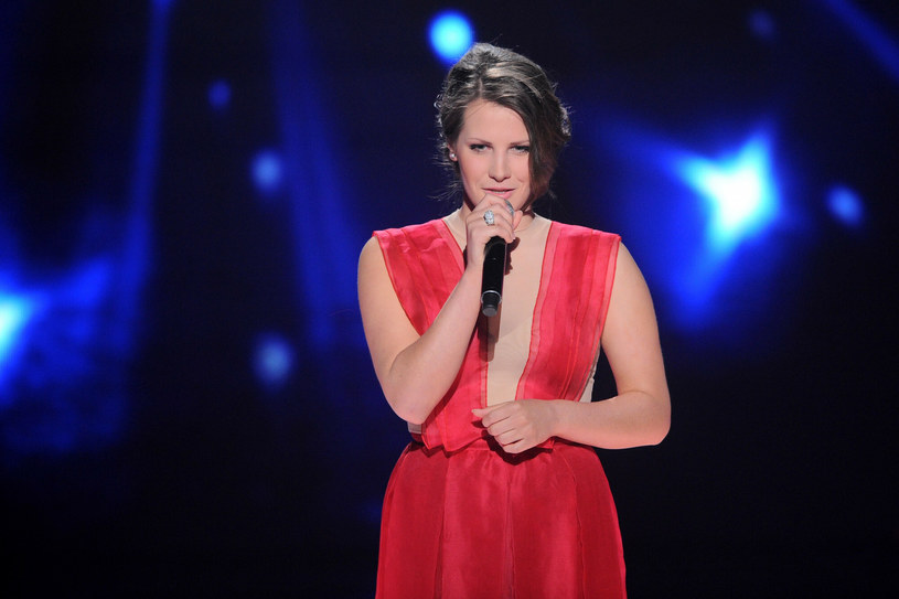 Klaudia Gawor to zwyciężczyni trzeciej edycji programu "X Factor". W sieci zadebiutował jej najnowszy utwór, pt. "Oddychaj".
