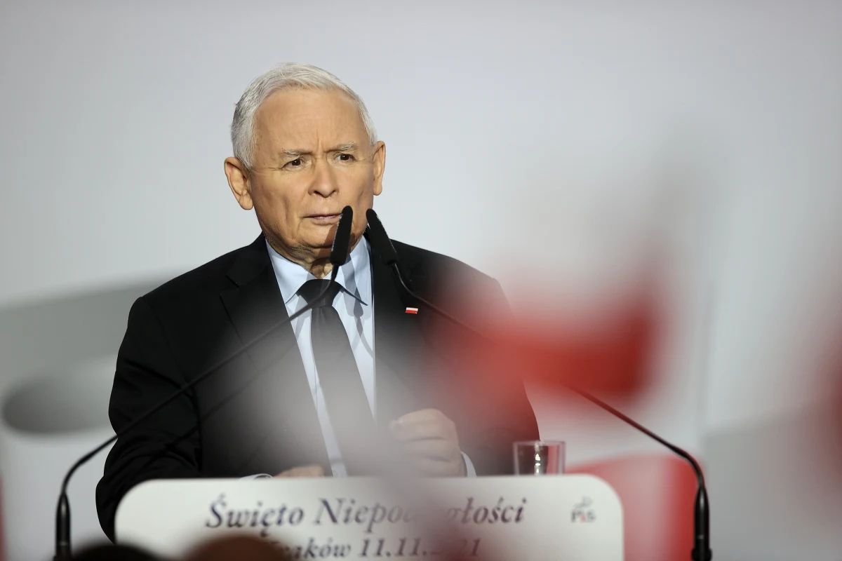 ​Jest trudno, ale pamiętajcie państwo, że to "trudno" w porównaniu z tym, co było 103 lata temu, to nic - powiedział wicepremier prezes PiS Jarosław Kaczyński w 103. rocznicę odzyskania przez Polskę niepodległości. "Tylko od nas zależy, czy damy sobie radę" - dodał.