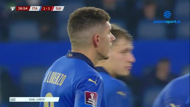 Włochy - Szwajcaria 1-1 (1-1). 

Bramki: Giovanni Di Lorenzo 36 - Silvan Widmer 11.

Włochy: G. Donnarumma (C) – Emerson (80. Calabria), Acerbi, Bonucci, Di Lorenzo – Locatelli, Jorginho, Barella (69. Cristante) – L. Insigne (79. Raspadori), Belotti (58. D. Berardi), Chiesa.
Rezerwowi: Meret, Sirigu – D. Berardi, Biraghi, Bernardeschi, Calabria, Cristante, Mancini, Pessina, Raspadori, Scamacca.

Szwajcaria: Sommer – Widmer, Akanji, Schär, Ricardo Rodríguez (69. U. García) – Freuler, Zakaria, Shaqiri (C) (79. Sow), Vargas, Steffen – Okafor (79. Frei).
Rezerwowi: Omlin – Aebischer, Cömert, Frei, U. García, Gavranović, Itten, Mbabu, Sow, Zeqiri.