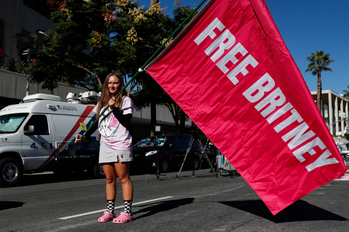 Sąd w Los Angeles zarządził w piątek zakończenie trwającej ponad 13 lat kurateli nad amerykańską gwiazdą pop Britney Spears. Piosenkarka w poście na swoim instagramowym profilu wyznała, że jest to najlepszy dzień w jej życiu.