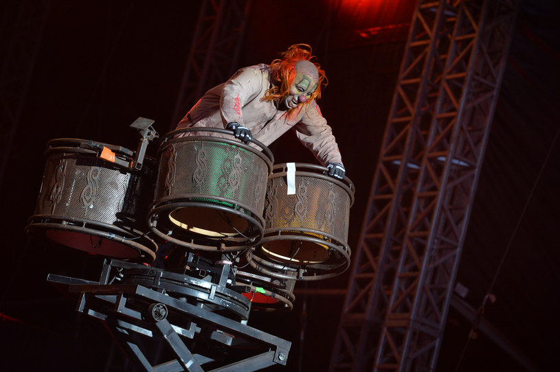 W trakcie ostatniego koncertu grupy Slipknot, zaprezentowała się ona w zmienionym składzie. Na scenie zabrakło Shawna Crahana, znanego jako Clown.