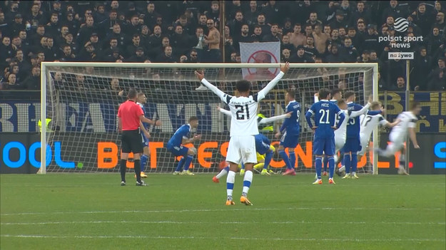 W meczu grupy D el. MŚ 2022 Finlandia pokonała 3-1 Bośnię i Hercegowinę i zbliżyła się do baraży. Od 37. minuty drużyna ze Skandynawii grała w dziesiątkę, ale rywale nie potrafili tego wykorzystać.
