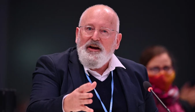 Wojna w Ukrainie. Timmermans zabrał głos w sprawie gazu z Rosji