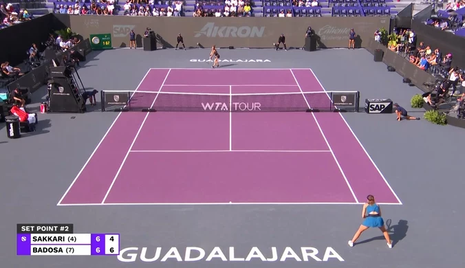 Badosa - Sakkari 7-6 6-4. WTA FINALS. SKRÓT. WIDEO
