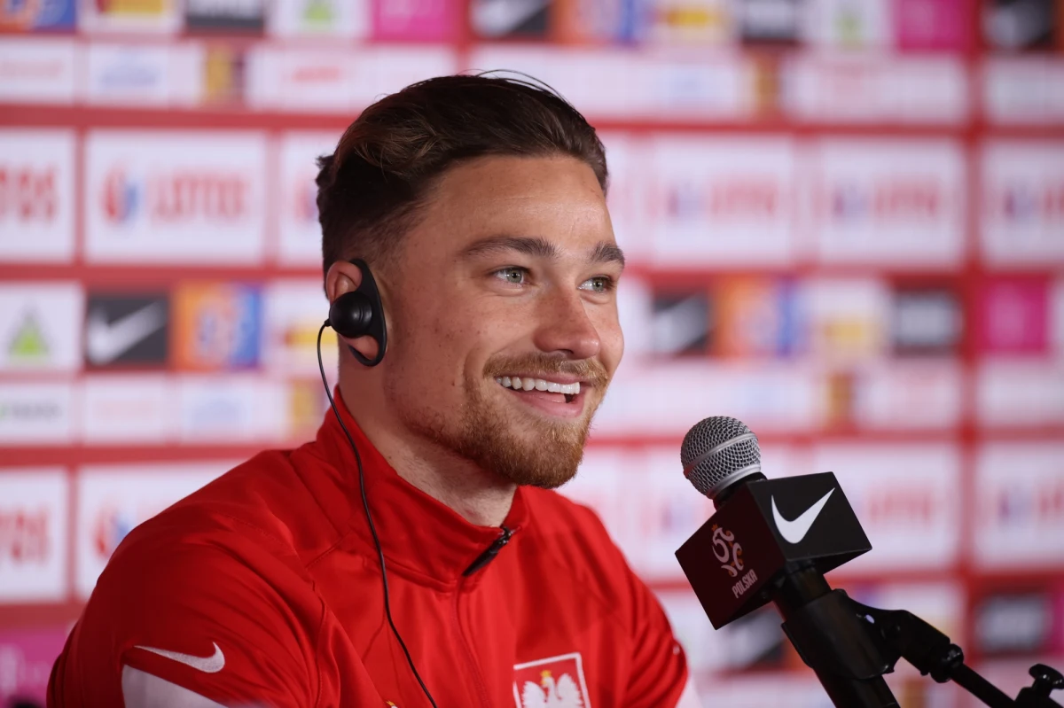 "Myślę, że mogę dać reprezentacji przede wszystkim pasję. Również swoją jakość piłkarską" - przyznał Matty Cash przed poniedziałkowym meczem z Węgrami w Warszawie w eliminacjach mistrzostw świata. 24-letni obrońca zadebiutował w polskiej kadrze w piątkowym spotkaniu z Andorą (4:1).