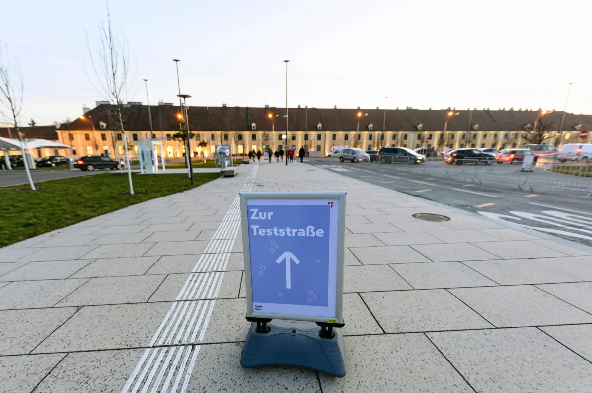 O północy z niedzieli na poniedziałek wszedł w życie ogólnokrajowy lockdown w Austrii dla osób niezaszczepionych przeciwko Covid-19 lub takich, które nie są ozdrowieńcami. Przepisy zostały zatwierdzone przez rząd federalny.