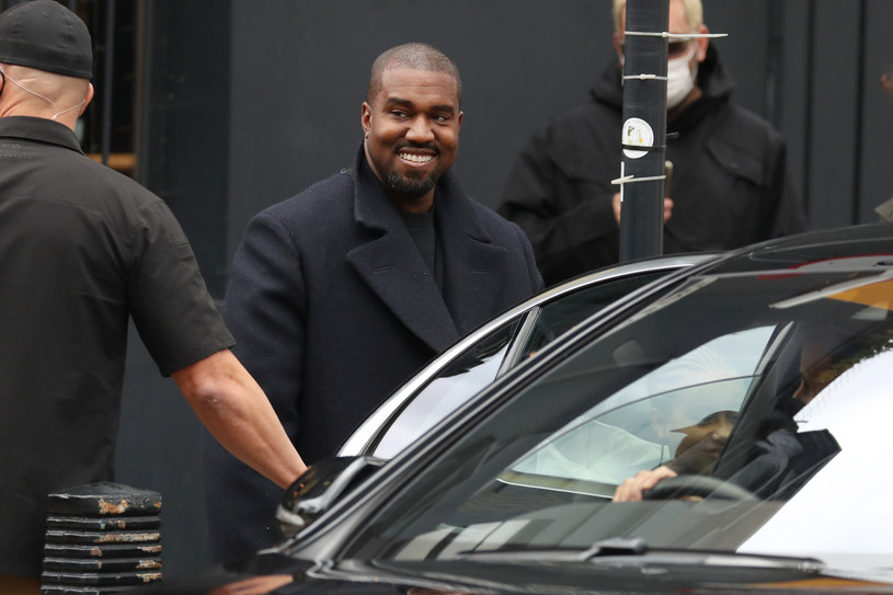 Kanye West i The Game opublikowali swój wspólny singel, pt. "Eazy". W piosence Ye rapuje m.in. o swojej byłej żonie.