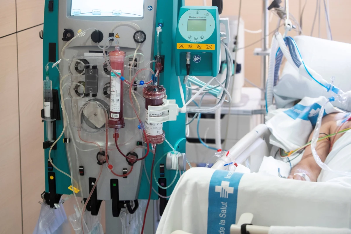 Ministerstwo Zdrowia poinformowało o 16 590 przypadkach zakażenia koronawirusem, zdiagnozowanych w ciągu ostatniej doby. Z powodu Covid-19 zmarły 282 osoby. Od początku wybuchu epidemii koronawirusem zaraziło się w Polsce 3 230 634 osób. Zmarło 79 161 pacjentów.