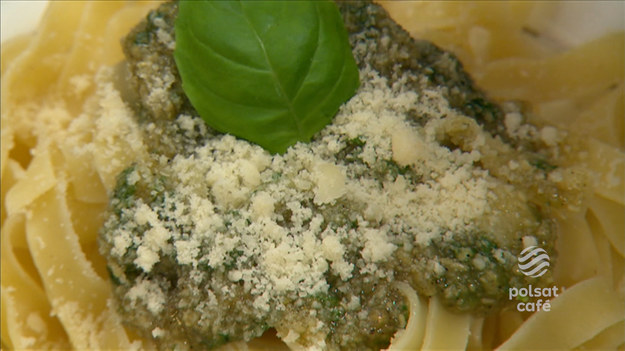 Anna Guzik zdradziła sekrety produkcji włoskiego makaronu. Z jakiej mąki jest wytwarzany? Ugotowała także tagliatelle z domowym pesto. 