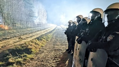 "Po ataku przeszli w rejon dawnego koczowiska". Nowe nagrania z granicy [FILMY]