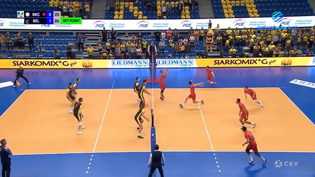 OK Mladost Brcko - PGE Skra Bełchatów 0:3 (17:25, 23:25, 14:25)


Siatkarze PGE Skry Bełchatów w rezerwowym składzie pokonali Mladost Brcko. W pierwszym meczu 1/32 finału Pucharu CEV drużyna z Bełchatowa wygrała z mistrzami Bośni i Hercegowiny 3:0 i jest bardzo blisko od awansu do kolejnej rundy.



Czytaj więcej na https://sport.interia.pl/siatkowka/ekstraklasa-mezczyzn/news-pge-skra-rehabilituje-sie-za-wpadke-awans-w-pucharach-o-krok,nId,5649118#utm_source=paste&utm_medium=paste&utm_campaign=chrome