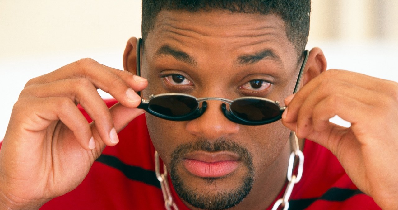 W wydanej właśnie autobiografii Will Smith stwierdził, że symbolem seksu stał się dzięki scenie z filmu "Bad Boys", w której biegnie w rozpiętej koszuli za bandytami jadącymi samochodem. Przed nakręceniem tego ujęcia stoczył jednak batalię z reżyserem Michaelem Bayem, który chciał, by aktor był nagi od pasa w górę. Dziś Smith jest zadowolony, że poszedł na kompromis, bo dzięki temu poczuł uwielbienie kobiet.