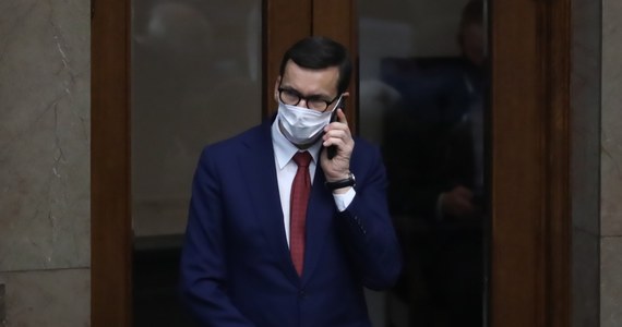 Jest kryzys na granicy, rekord zakażeń i zgonów na Covid-19, a premier Mateusz Morawiecki nagle przypomina sobie o Donaldzie Tusku i rzekomo nie wie, jaki jest jego pogląd na KPO - tak posłowie Koalicji Obywatelskiej komentują wypowiedź szefa rządu na temat lidera PO.