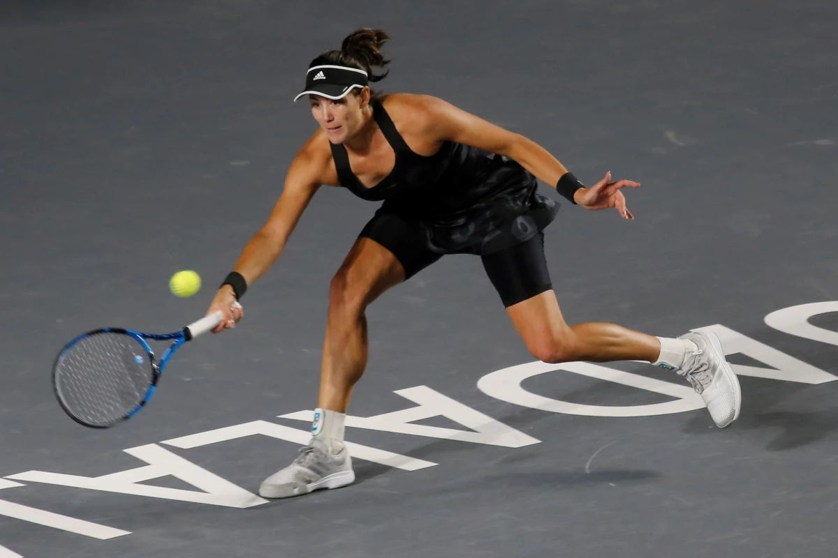 Garbine Muguruza wygrała z Estonką Anett Kontaveit 6:3, 7:5 w finale turnieju tenisowego WTA Finals w meksykańskiej Guadalajarze. Została pierwszą Hiszpanką, która triumfowała w tej imprezie.