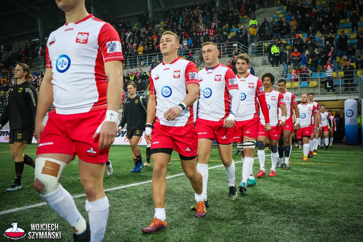 Po wygranych meczach z Ukrainą i Niemcami - pora na Szwajcarię. Chcemy ich pokonać i jako niezwyciężeni zakończyć rundę jesienną na pozycji lidera Rugby League Trophy. Ostatni mecz polskiej kadry w tym roku w sobotę 20 listopada o godz. 14:30 na stadionie Polonii Warszawa przy Konwiktorskiej 6 w stolicy.