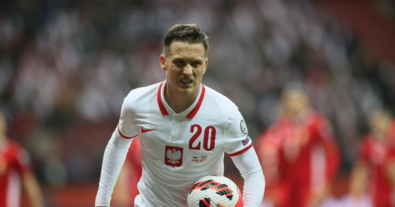 Reprezentacja Polski spadła z 23. na 27. miejsce w rankingu Międzynarodowej Federacji Piłki Nożnej (FIFA). Liderem pozostała Belgia, druga jest nadal Brazylia, a trzecia Francja.