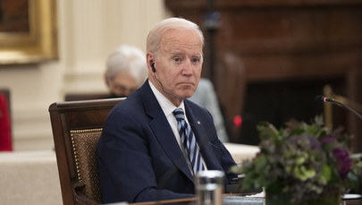 Joe Biden tymczasowo przekazał władzę Kamali Harris. Będzie pod narkozą