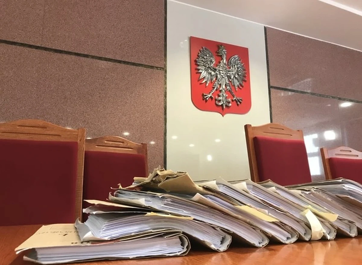 Do prokuratury wpłynęło zawiadomienie o popełnieniu przestępstwa niedopełnienia obowiązków służbowych przez funkcjonariuszy publicznych w związku ze zgromadzeniem, które odbyło się 11 listopada w Kaliszu. Uczestnicy marszu wznosili antysemickie hasła. 