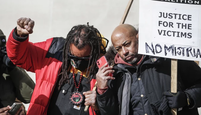 USA: Protesty po uniewinnieniu Kyle'a Rittenhouse'a. Zastrzelił dwie osoby