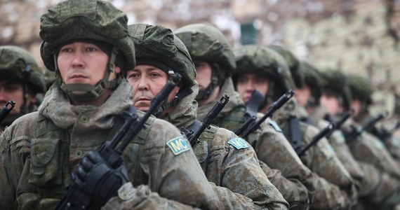 Wydarzenia na polsko-białoruskiej granicy są częścią rosyjskiej operacji psychologicznej, która może być przygotowaniem do ataku na Ukrainę - twierdzi naczelnik głównego zarządu wywiadu ministerstwa obrony Ukrainy. Zdaniem Kyryło Budanowa Rosja będzie gotowa do ataku na Ukrainę pod koniec stycznia.