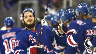 NHL. New York Rangers zapewnili sobie wygraną w ostatniej sekundzie meczu