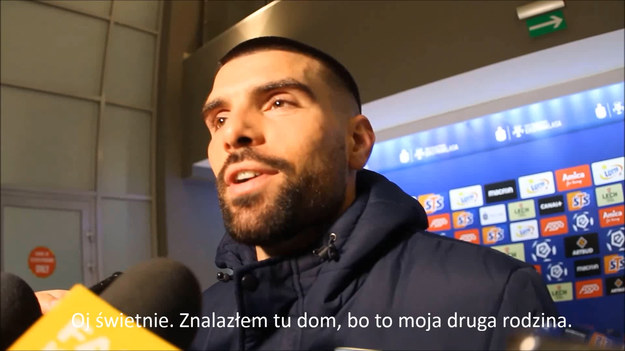 Obrońca Lecha Poznań Pedro Rebocho sezon zaczął we Francji w niewielkim Gunigamp w Bretanii, ale pod koniec sierpnia przeniósł się do Poznania. Tu były młodzieżowy reprezentant Portugalii szybko wygrał walkę o miejsce w składzie z Barrym Douglasem i dziś jest mocnym punktem Lecha. Sprawdza się nie tylko w defensywie, ale i w ataku: ma gola oraz dwie asysty. W spotkaniu z Piastem Gliwice wziął udział przy zwycięskiej bramce Joao Amarala. Lech wygrał 1-0, ale sam Pedro Rebocho podkreślał, że było to bardzo ciężkie spotkanie. Sytuacja zmieniła się dopiero w drugiej połowie: -  Trener mówił nam, że mamy być bardziej cierpliwi i szukać odpowiedniego momentu do zagrania piłki. Wcześniej za szybko chcieliśmy coś zdziałać w ataku. A tu potrzebna była większa cierpliwość i ilość podań – powiedział Portugalczyk.