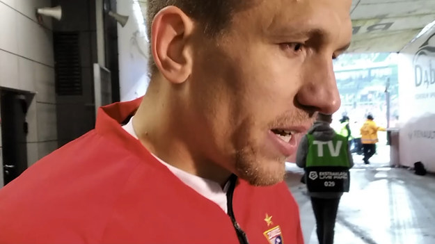 Po niezwykle ważnej wygranej z Legią Warszawa 3-2, sytuacja jedenastki z Zabrza w ligowej tabeli uległa znacznej poprawie. Po 15 ligowych kolejkach Górnik ma na swoim koncie 18 punktów i traci ledwie trzy „oczka” do szóstego w tabeli Śląska Wrocław. W Zabrzu po wygranej z mistrzem Polski nie popadają jednak w hurraoptymizm. Mówi o tym doświadczony obrońca Rafał Janicki. 