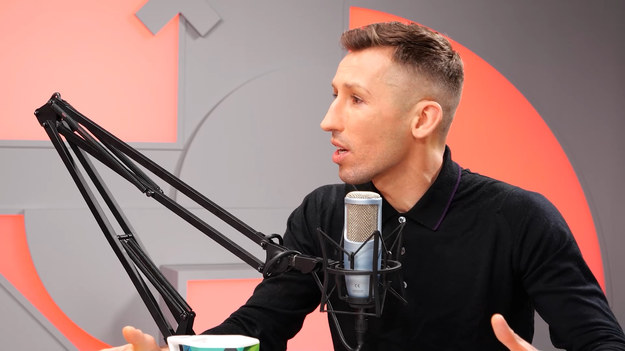 W 15. odcinku programu "Studio Ekstraklasa" gośćmi Sebastiana Staszewskiego byli Radosław Majewski i Sławomir Peszko. Ekspert sędziowski Łukasz Rogowski za pośrednictwem wideorozmowy wspominał o kontrowersjach, które były w ostatniej kolejce. 

W każdym odcinku eksperci podsumowują najciekawsze wydarzenia kolejki PKO Bank Polski Ekstraklasy. Oglądaj w poniedziałki o 20:00 NA ŻYWO w Interii! Partnerem projektu jest PKO Bank Polski.
