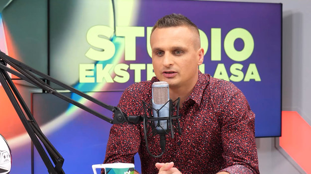 W 15. odcinku programu "Studio Ekstraklasa" gośćmi Sebastiana Staszewskiego byli Radosław Majewski i Sławomir Peszko. Ekspert sędziowski Łukasz Rogowski za pośrednictwem wideorozmowy wspominał o kontrowersjach, które były w ostatniej kolejce. 

W każdym odcinku eksperci podsumowują najciekawsze wydarzenia kolejki PKO Bank Polski Ekstraklasy. Oglądaj w poniedziałki o 20:00 NA ŻYWO w Interii! Partnerem projektu jest PKO Bank Polski.