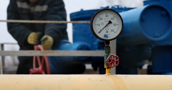 Rosyjski koncern Gazprom poinformował, że "w drodze wyjątku i wykazując dobrą wolę" nie przerwie dostaw gazu dla Mołdawii mimo, że zalega ona ze spłatą zadłużenia za dostarczony surowiec. Władze w Kiszyniowie obiecały, że uregulują długi w tym tygodniu. 
