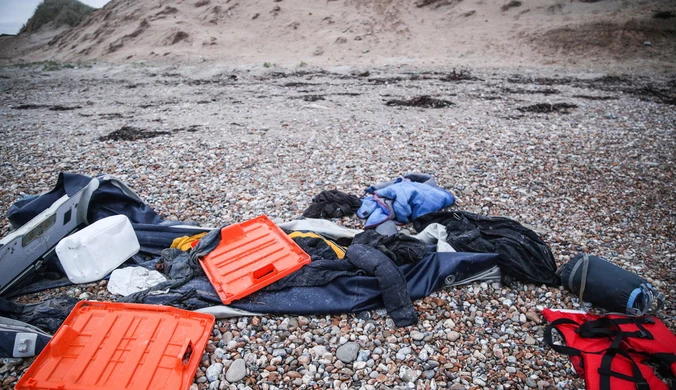 Tragedia na La Manche. Zatrzymano pięciu przewoźników podejrzanych o przemyt migrantów