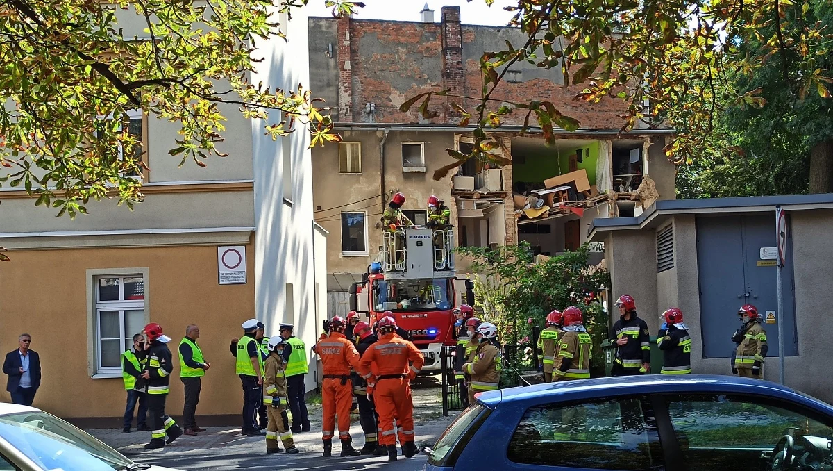 Na 6 lat więzienia został skazany mężczyzna, który spowodował wybuch gazu w kamienicy w Świdnicy na Dolnym Śląsku. 29-latek odkręcił gaz, bo chciał popełnić samobójstwo. W wyniku wybuchu został ranny. 