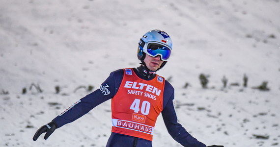 Kamil Stoch zajął ósme miejsce w konkursie Pucharu Świata w skokach narciarskich w fińskiej Ruce. Zwyciężył Japończyk Ryoyu Kobayashi. Piotr Żyła był 23.