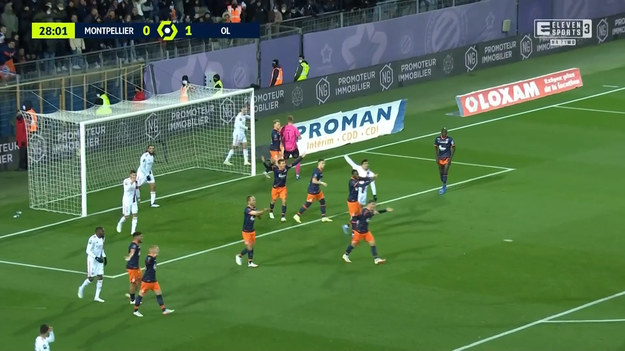 28 listopada na Stade de la Mosson odbył się pojedynek 15. kolejki francuskiej Ligue 1 pomiędzy drużynami Montpellier HSC i Olympique Lyon. Starcie zakończyło się zwycięstwem Olympique Lyon 1-0.

Bramki: 18. Paquetá

Montpellier HSC: Omlin – Souquet (83. Sambia), M. Sakho, Cozza, Ristić – Mollet, Chotard (83. Leroy), Ferri, Gioacchini (56. Wahi) – Mavididi, Germain.

Olympique Lyon: A. Lopes – Gusto, Boateng (74. Da Silva), Denayer, Emerson – Caqueret, Guimarães – Paquetá (84. Cherki), Aouar, Toko Ekambi – Slímání (74. M. Dembélé).

