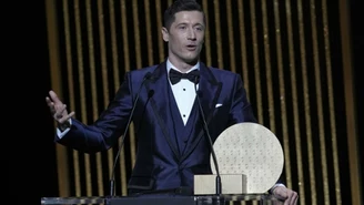 Robert Lewandowski z nagrodą dla najlepszego napastnika. Internauci żartują: "Złoty Andrut"