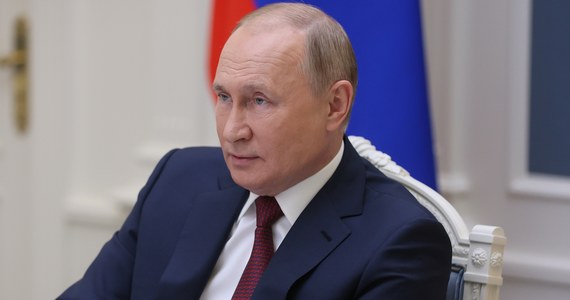 Moskwa może uznać "za czerwoną linię" rozszerzenie infrastruktury wojskowej NATO na terytorium Ukrainy i podejmie kroki w odpowiedzi - ostrzegł prezydent Rosji Władimir Putin. 