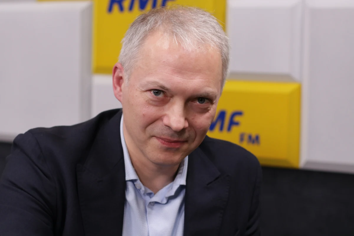 „A co się takiego stało, że trzeba byłoby się rozstać z ministrem Łukaszem Mejzą?” – komentował Jacek Żalek w Popołudniowej rozmowie w RMF FM. Polityk pytany był pytany o to, co jeszcze musi się wydarzyć, żeby wiceminister Mejza został zdymisjonowany. 