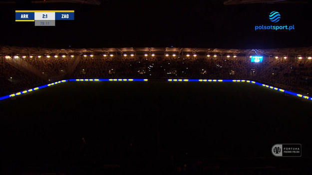 Podczas 1/8 finału Pucharu Polski na stadionie miejskim w Gdyni, miejscowa Arka obecnie występująca w Fortuna 1 Lidze, podejmowała Zagłębie Lubin. Mecz toczył się zacięcie, gdzie do 77 minuty gospodarze prowadzili 2-1, aż tu nagle... zgasło światło. Awarii nie uległo jedynie zasilanie dla band reklamowych oraz lamp umieszczonych nad krzesełkami na trybunach. Po około 10 minutach spotkanie zostało wznowione. Tuż po przerwie, wynik nie uległ zmianie. Arka Gdynia zapewniła sobie awans do kolejnej rundy.  


