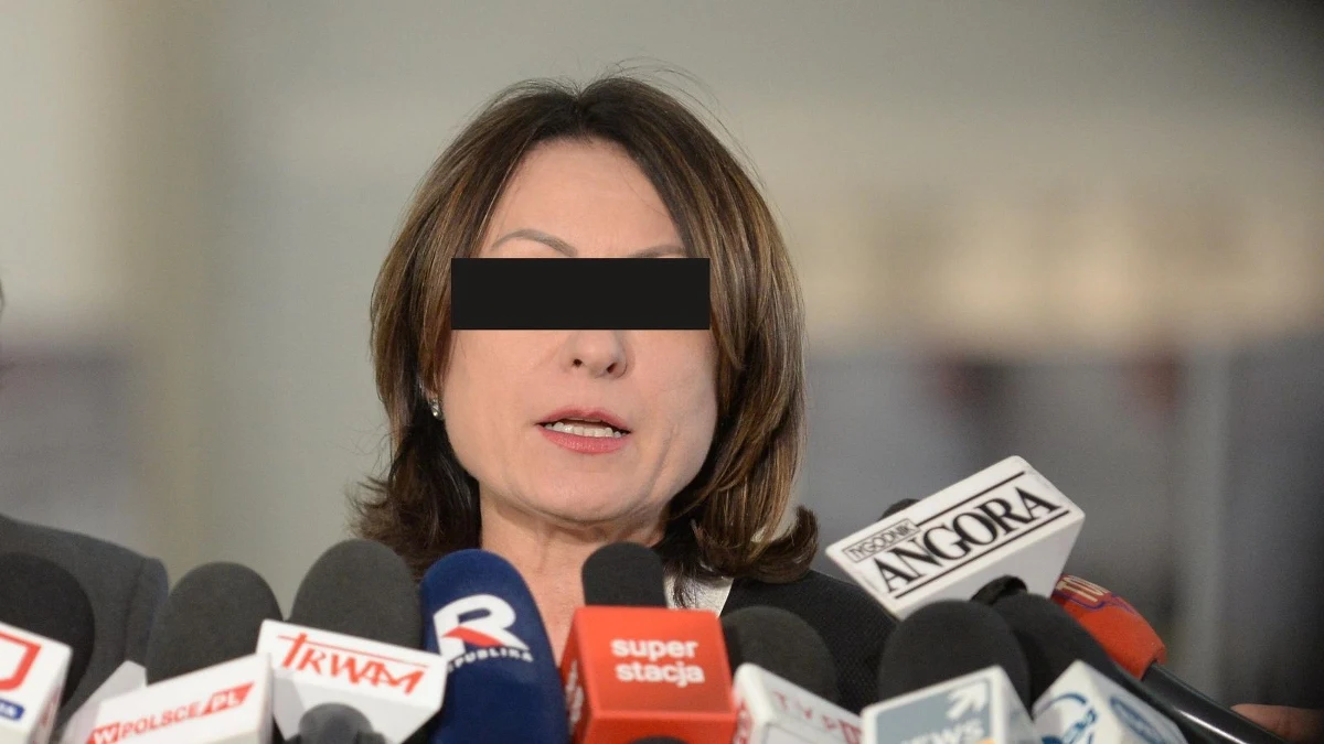 100 tysięcy złotych poręczenia majątkowego musi zapłacić była posłanka PO Bożena K., która została zatrzymana przez Centralne Biuro Antykorupcyjne. Kobieta miała fałszować oświadczenia majątkowe i przywłaszczyć ponad 300 tysięcy złotych na działalność biura poselskiego. 